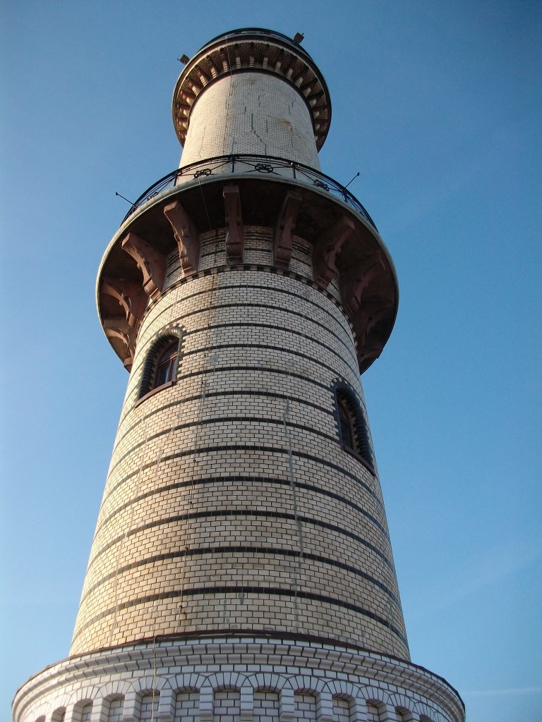 Der Leuchtturm von Warnemünde am 29.Januar 2011.
