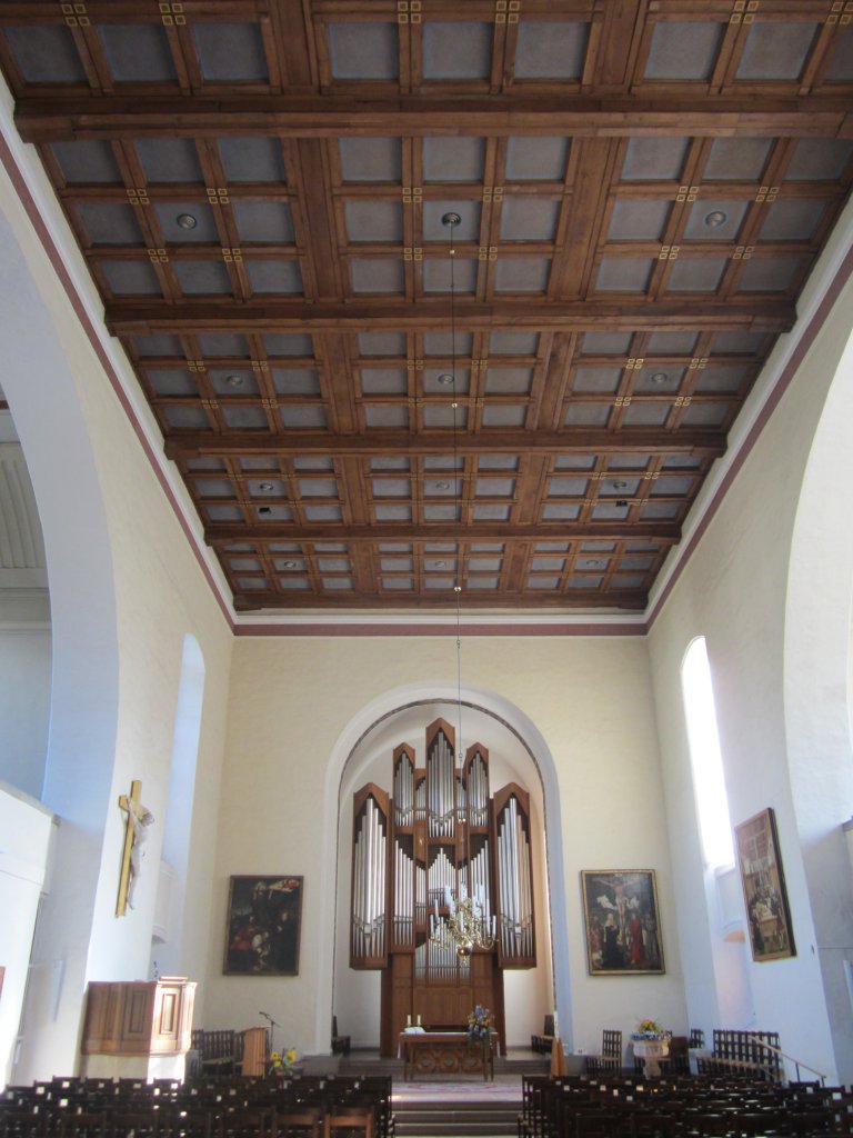 Dessau, Ev. St. Johannis Kirche, erbaut 1702 mit 3 Cranach Gemlden (02.10.2012)
