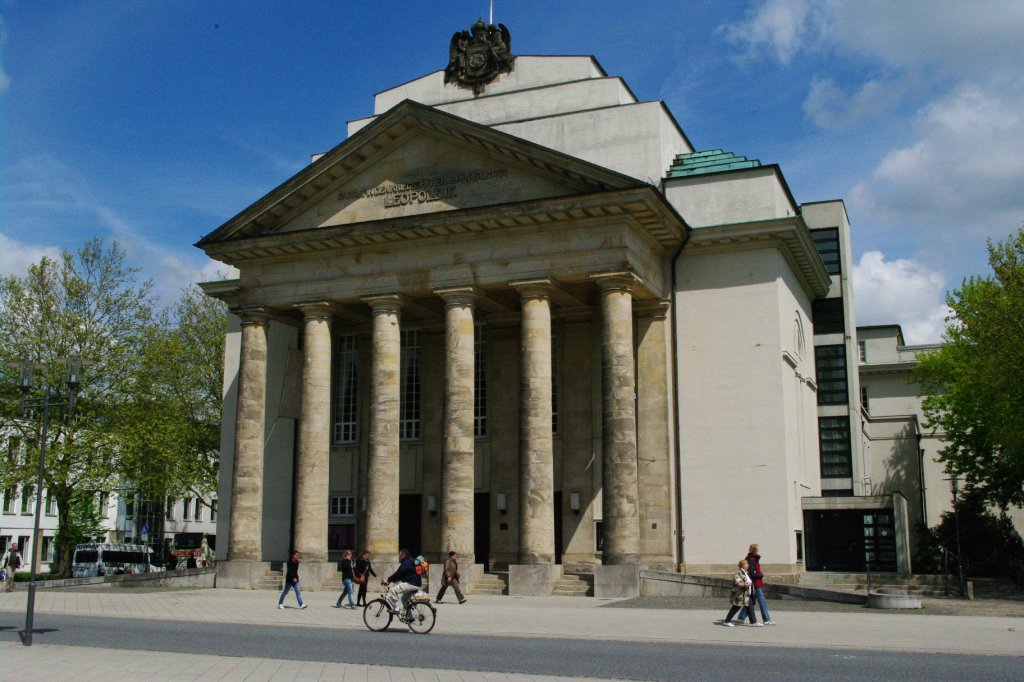 Detmold, Landestheater, erbaut 1825, Kreis Lippe (14.05.2010)