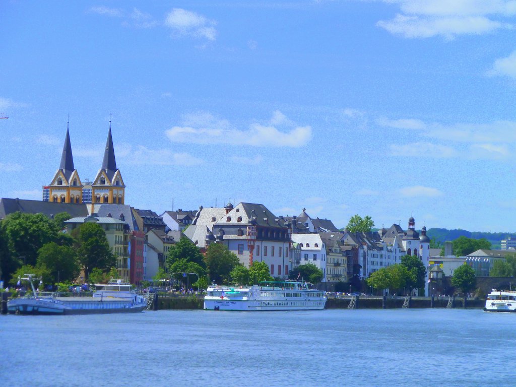 Deutschland, Rheinland-Pfalz, Koblenz, Peter-Altmeier-(Mosel)Ufer, Florinskirche, vom Deutschen Eck aus gesehen, 17.06.2012