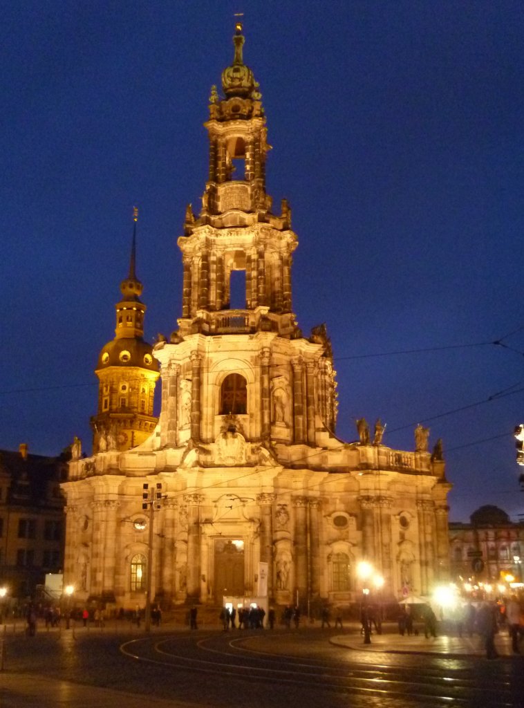 Die Hofkirche in Dresden, am 31.12.12