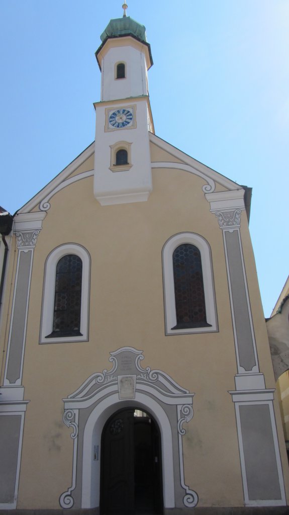 Die katholische Filialkirche Maria Hilf in Murnau am Staffelsee.(24.7.2012)