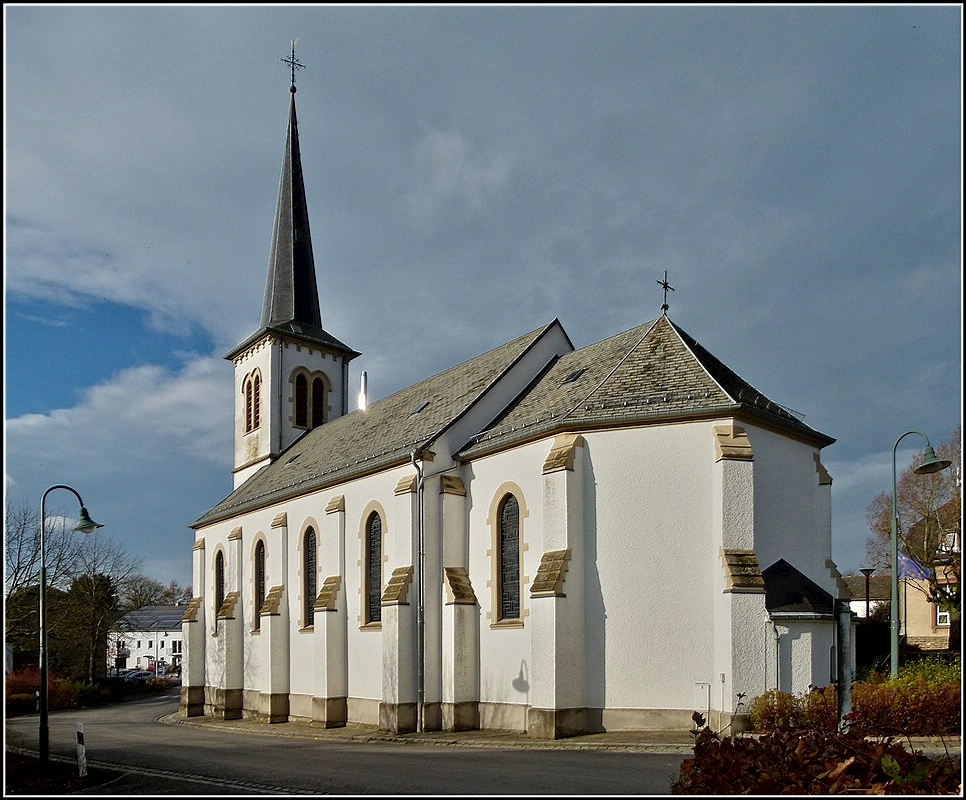 Die Kirche von Hautbellain. 14.11.2010 (Jeanny)
