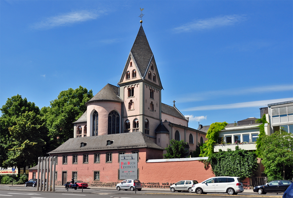 Die Kirche  St. Maria in Lyskirchen  in Kln gegenber dem Schokoladenmuseum - 30.05.2011