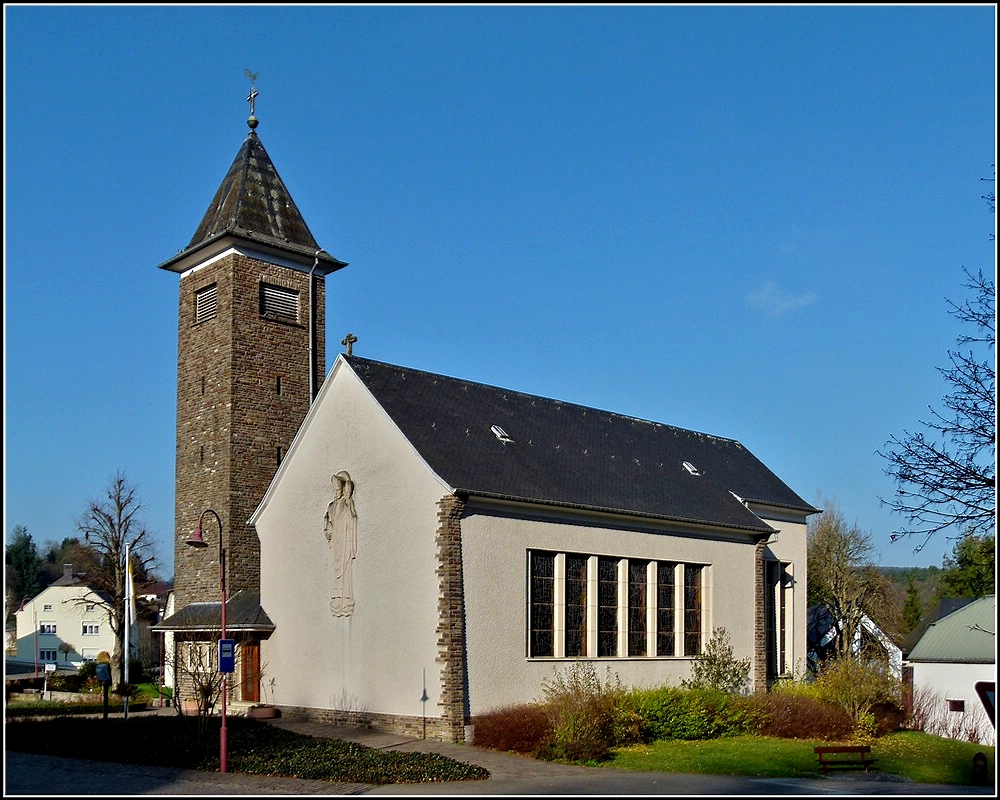 Die Kirche von Wilwerwiltz. 16.11.2010 (Jeanny)