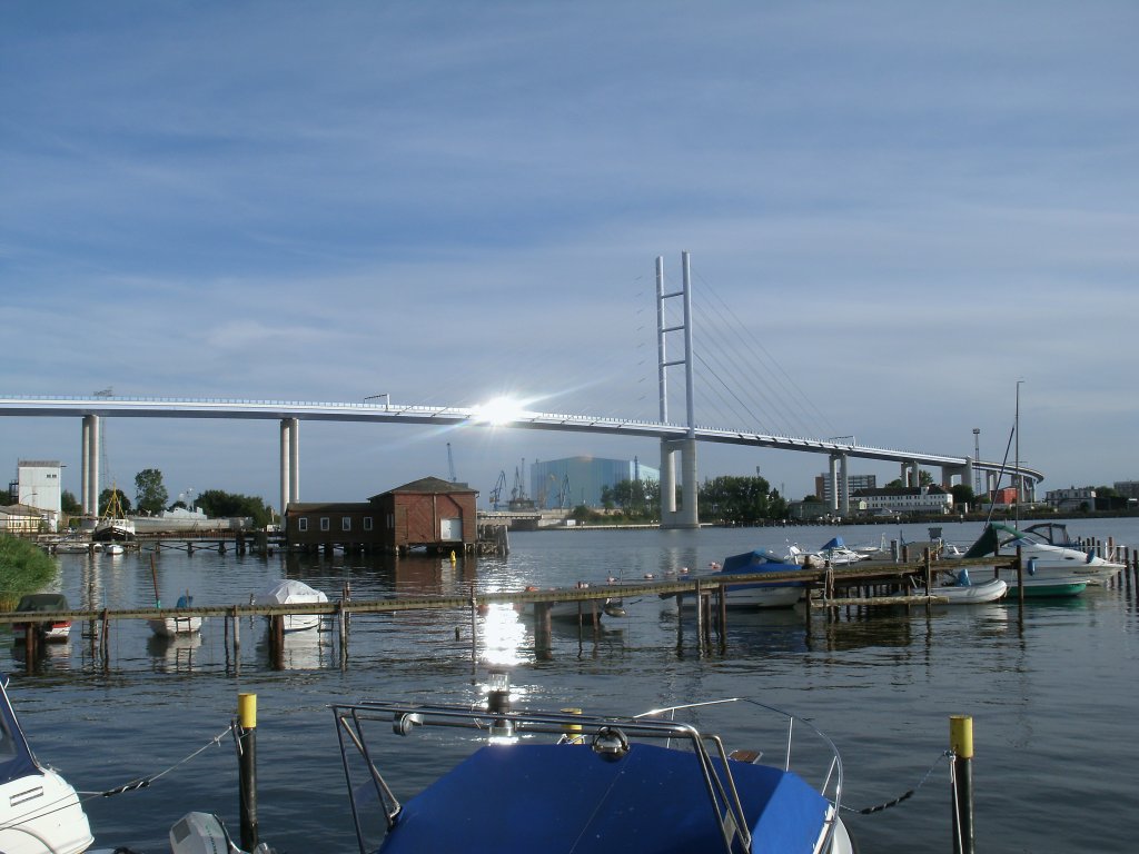 Die Rgenbrcke vom Dnholm aufgenommen am Abend vom 24.Juli 2013.