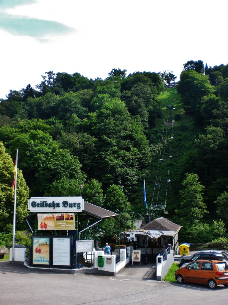 Die Seilbahn in Solingen-Burg.(4.7.2012) 