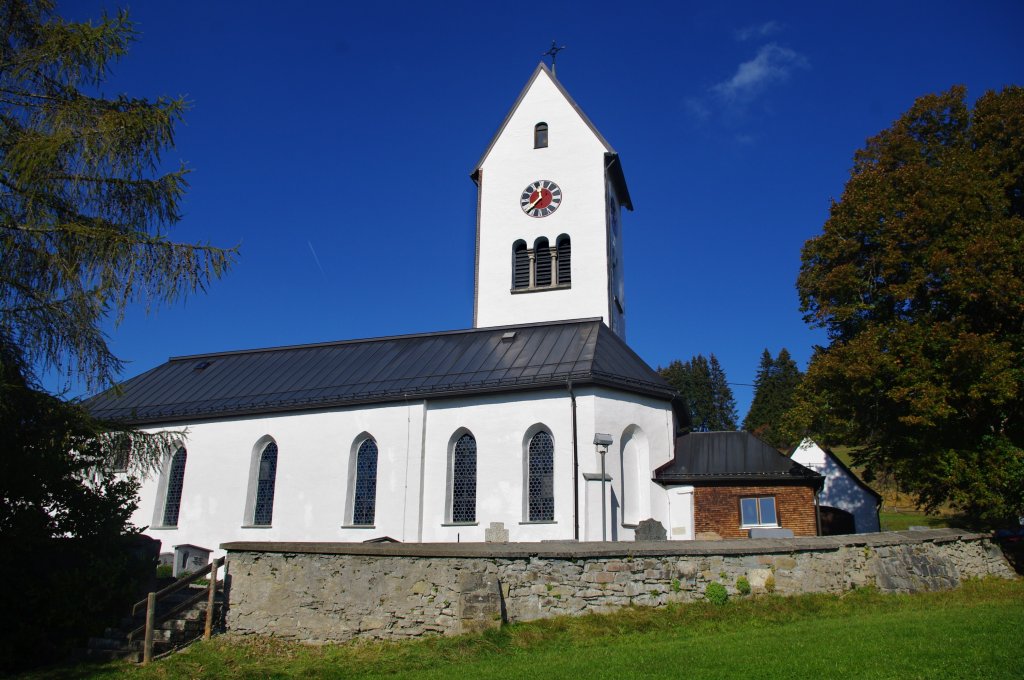 Diepolz, Neugotische St. Blasius Kirche, erbaut von 1513 bis 1517, Kreis Oberallgu 
(23.10.2011)