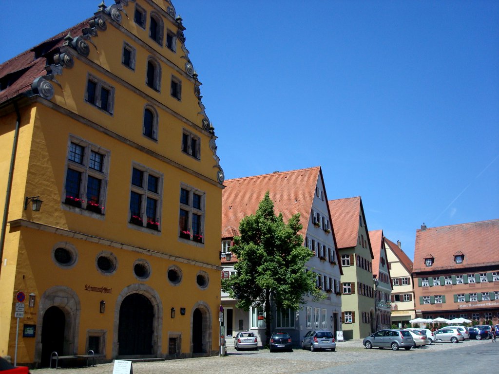 Dinkelsbhl in Mittelfranken,
mit mittelalterlichem Flair,
Juni 2010