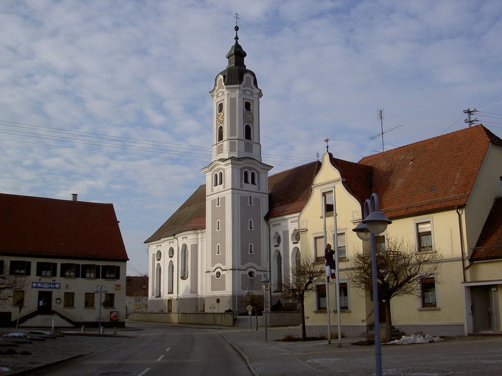Dischingen, St. Johannes Kirche, erbaut ab 1780 von Johann Georg Hitzelberger im 
Auftrag des Frsten von Thurn und Taxis, Kreis Heidenheim (21.02.2012)