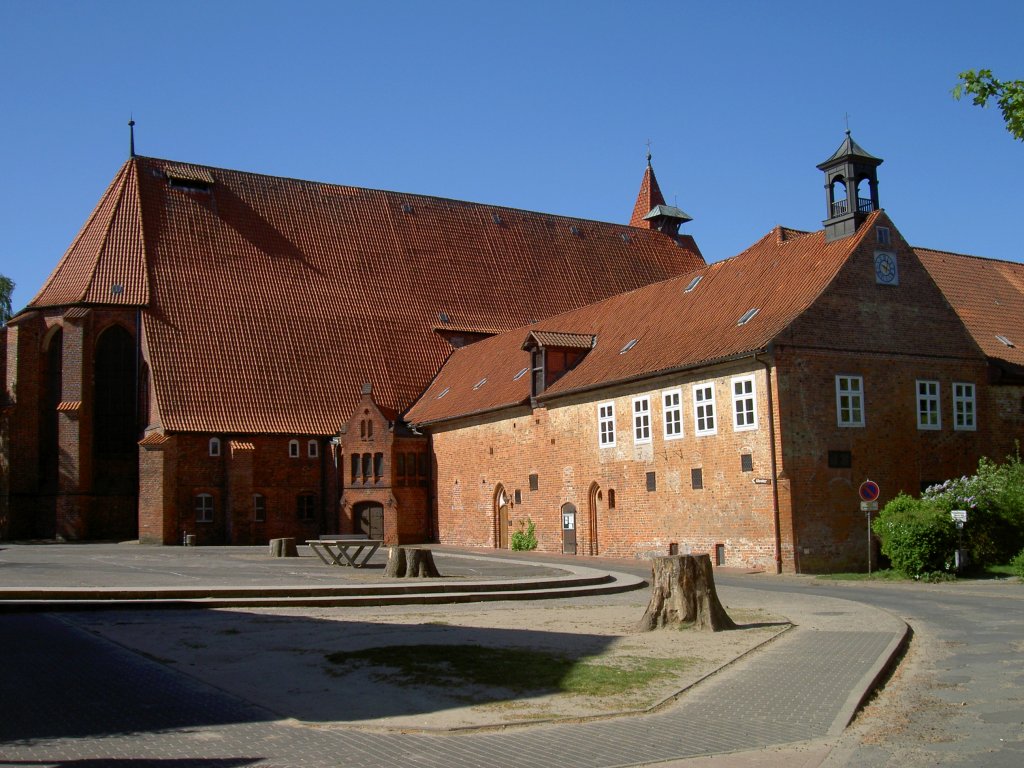 Ebstorf, ehem. Benediktinerkloster, gegrndet 1197, ab 1554 umgewandelt in ein 
adliges Damenstift (08.05.2011)