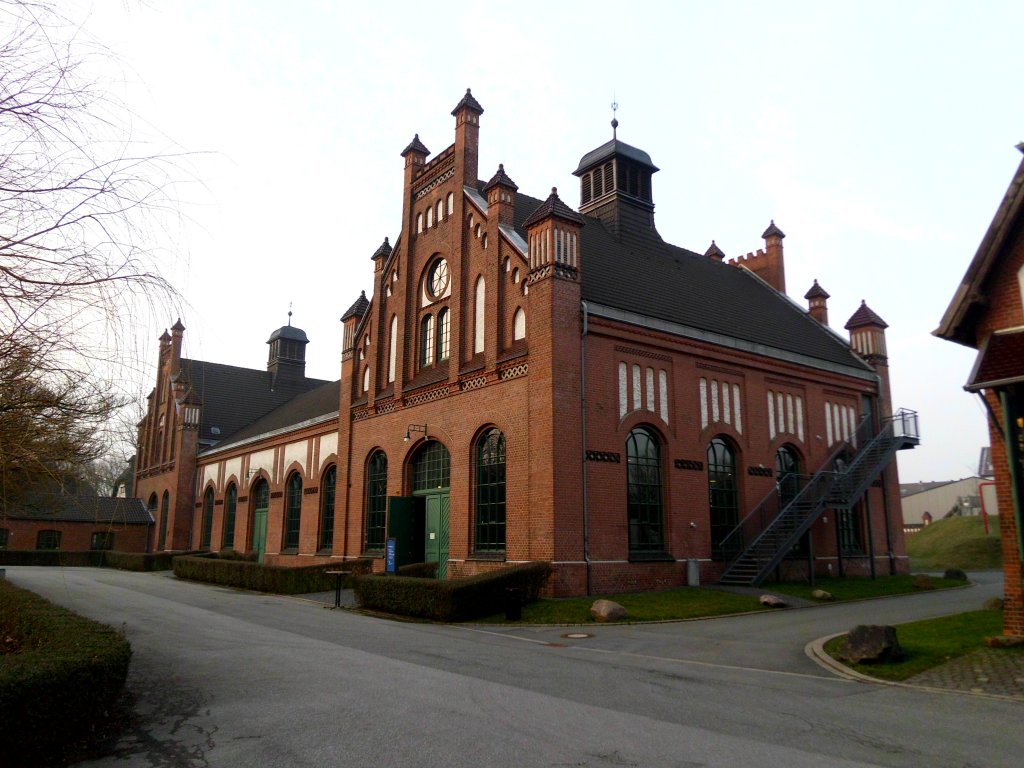 Ein Gebude der ehemaligen Zeche Zollern in Dortmund-Bvinghausen am 01.03.2011.