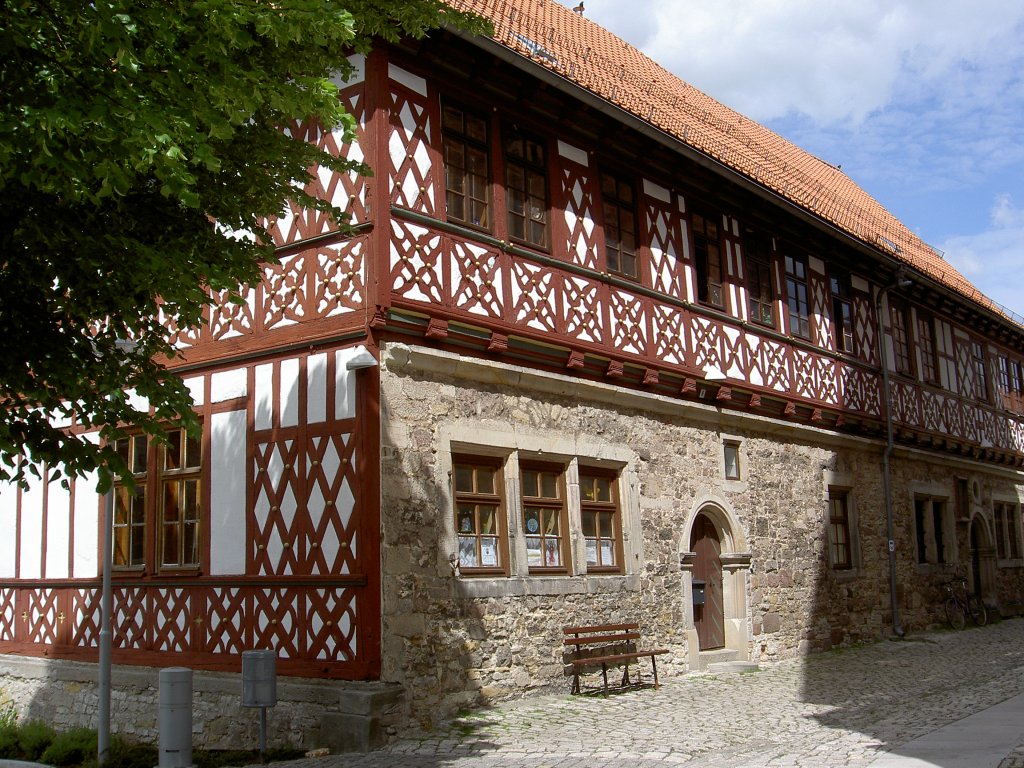 Eisfeld, Pfarrhaus an der St. Nikolai Kirche (10.06.2012)