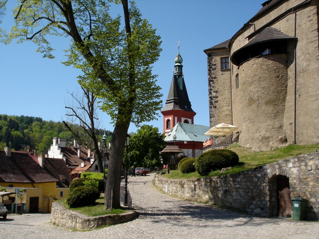 Elbogen (Loket), Aufgang zur Burg, April 2007
