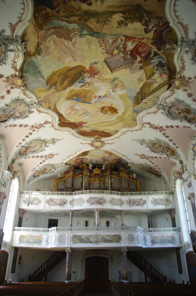 Erbach, St. Martinus Kirche, Beide Emporen mit der Orgel, Alb Donau Kreis 
(12.07.2011)