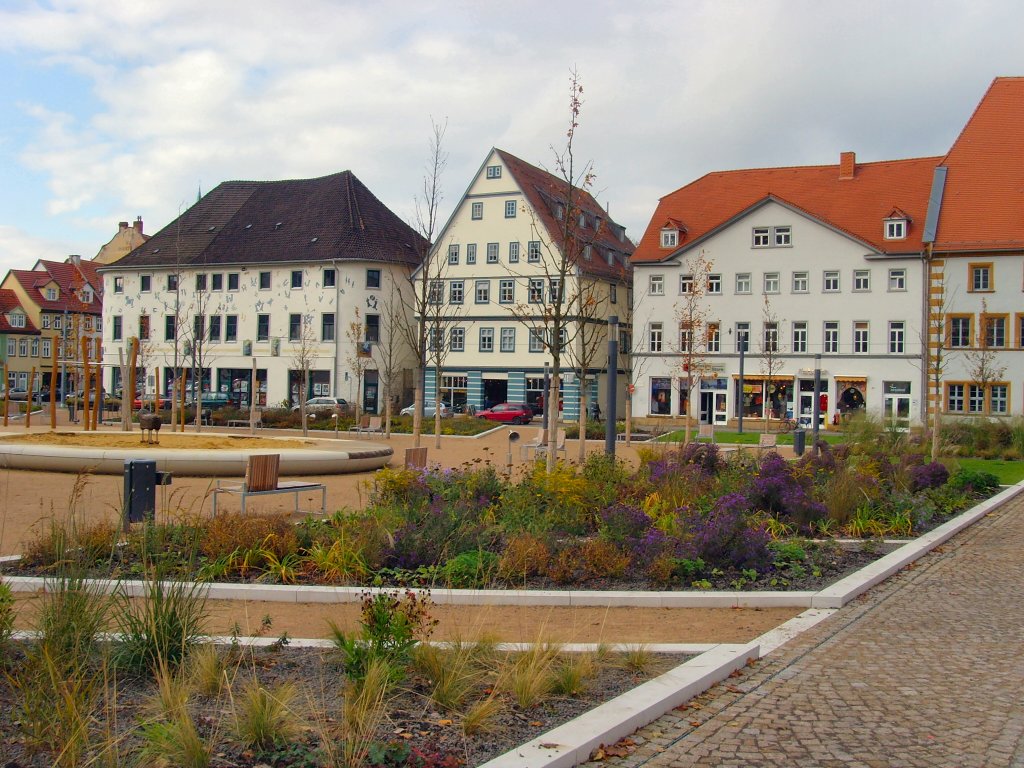 Erfurt, Blick zum Dasdie  - endlich ist die ewige Baugrube verschwunden. Erfurt im November 2009
