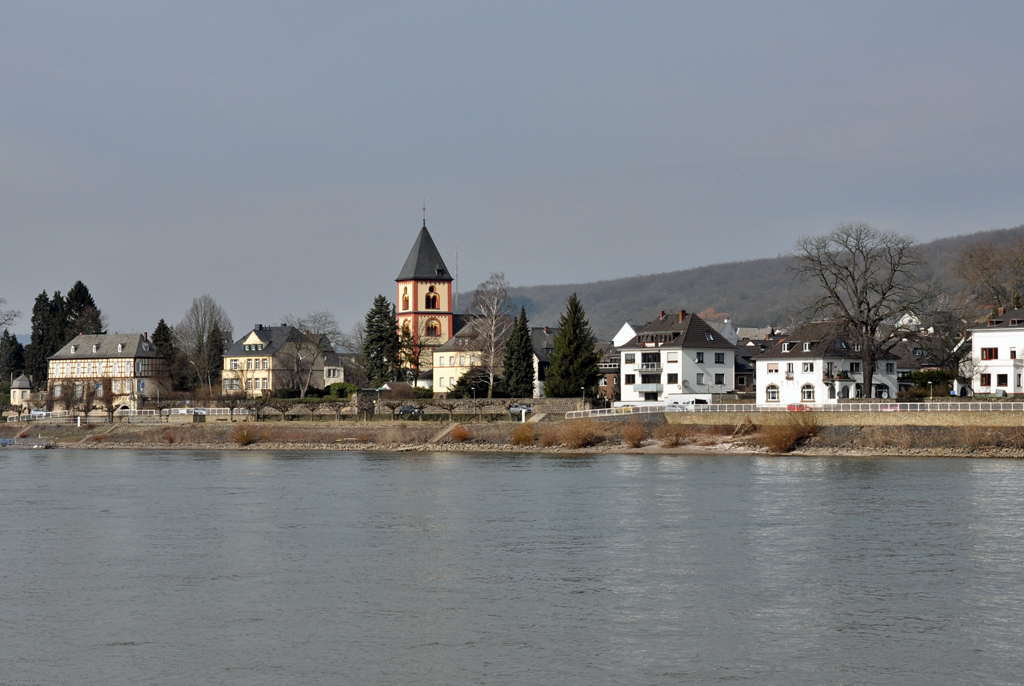 Erpel am Rhein mit Kirche - 08.03.2013