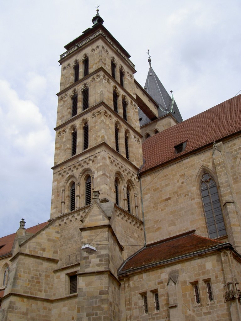 Esslingen, Sdturm der gotischen Stadtkirche St. Dionys, erbaut im 13. Jahrhundert 
(11.08.2008) 