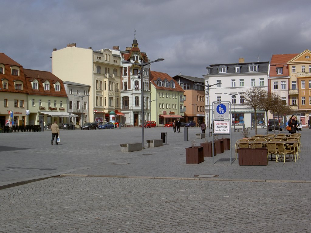 Finsterwalde, Marktplatz, Kreis Elbe-Elster (02.04.2012)