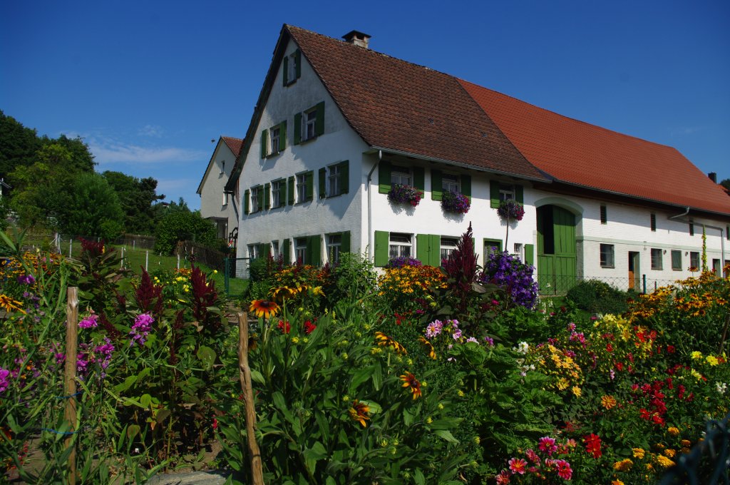 Fischbach, Bauernhof an der Hauptstr., Landkreis Biberach (09.07.2011)