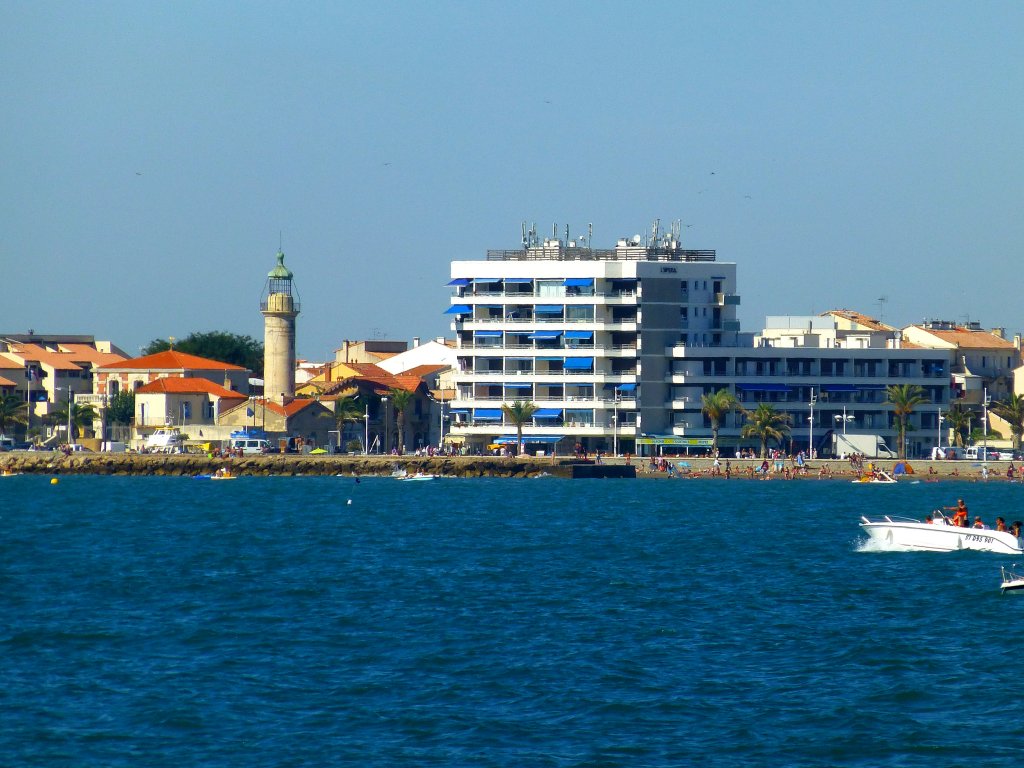 Frankreich, Languedoc-Roussillon, Gard, Le Grau-du-Roi, von Port Camargue aus gesehen, 08.08.2012