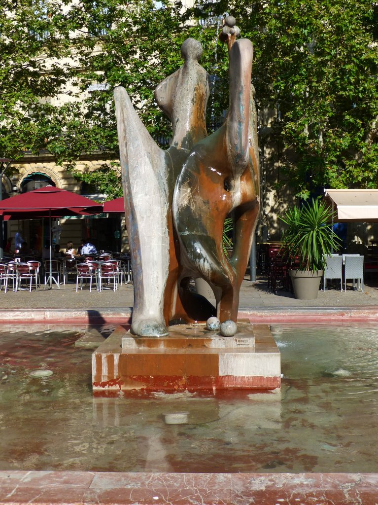 Frankreich, Languedoc-Roussillon, Hrault, Montpellier, Place du March aux Fleurs (Blumenmarkt),  Schpfung  eine Skulptur von Manuel CLEMENTE-OCHOA, katalanischer Bildhauer, 25.07.2013