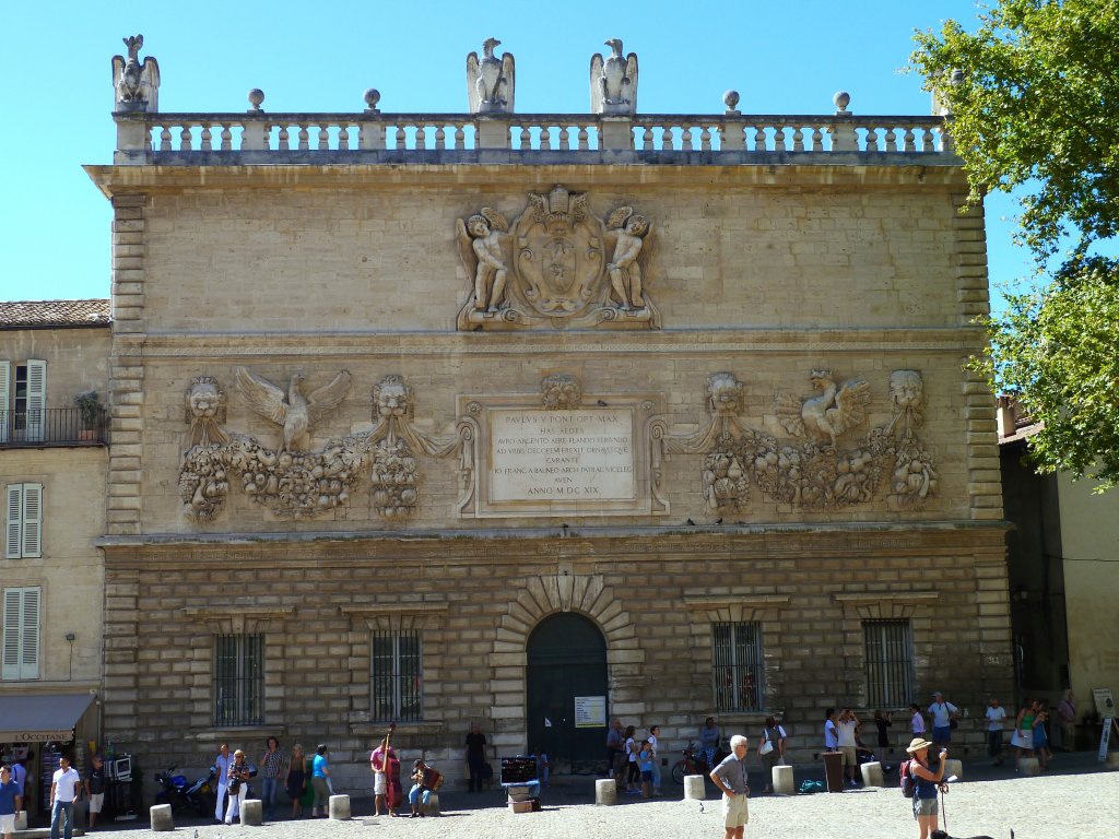 Frankreich, Provence-Alpes-Cte d'Azur, Vaucluse, Avignon, Place du Palais, Htel des Monnaies, 06.09.2011