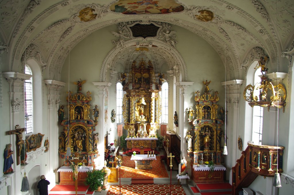 Frauenzell, Maria Himmelfahrt Kirche, Hochaltar, links der Josephsaltar, rechts 
der Altar der Rosenkranzbruderschaft, Landkreis Ravensburg (03.11.2011)