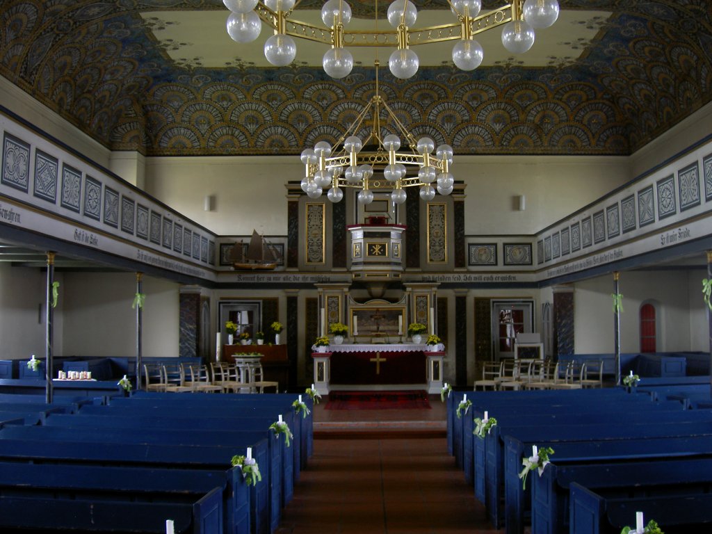 Freiburg / Elbe, Altar in der St. Wulphardi Kirche, Landkreis Stade 
(09.05.2011)