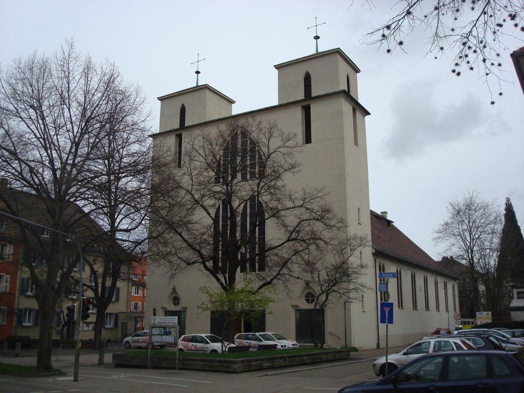 Freiburg im Breisgau, Stadtteil Brhl,
katholische Kirche St.Konrad und Elisabeth,
1930 als erste Kirche in reinem Eisenbetonbau vom Architekten
C.A.Meckel errichtet, das Modell steht im Deutschen Museum Mnchen,
April 2010