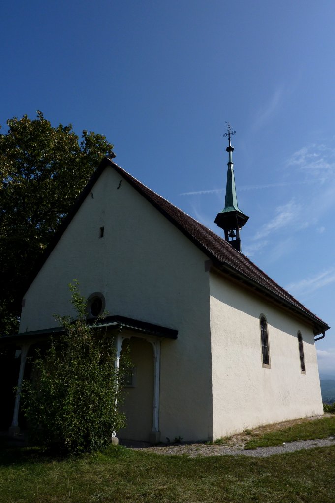 Freiburg im Breisgau, im Stadtteil Munzingen steht auf der Sdhhe des Tuniberges die Erentrudiskapelle, Belege von der Wallfahrtskapelle reichen zurck bis 1666, Sept.2011