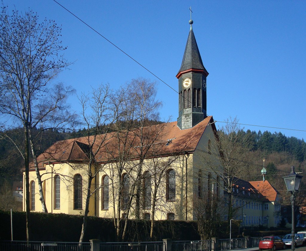 Freiburg-Gnterstal, die kath.Liebfrauenkirche von 1833 und das ehemalige Klostergebude der Zisterzienserinnen, Feb.2011