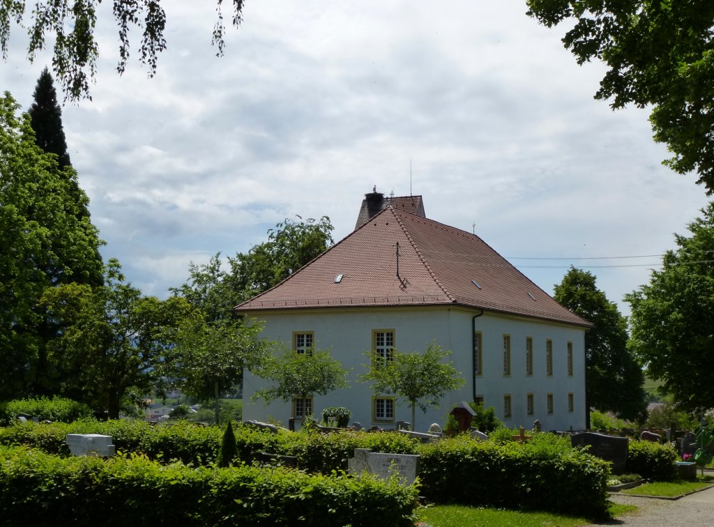 Freiburg, im Ortsteil Opfingen steht die evangelische Bergkirche, erbaut 1778, Aug.2013