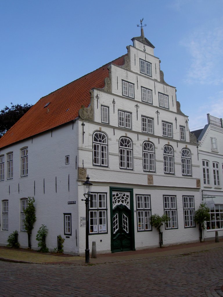 Friedrichstadt, Paludanus Haus, erbaut 1637, Versammlungshaus der 
dnischen Gemeinschaft, Kreis Nordfriesland (11.05.2011)