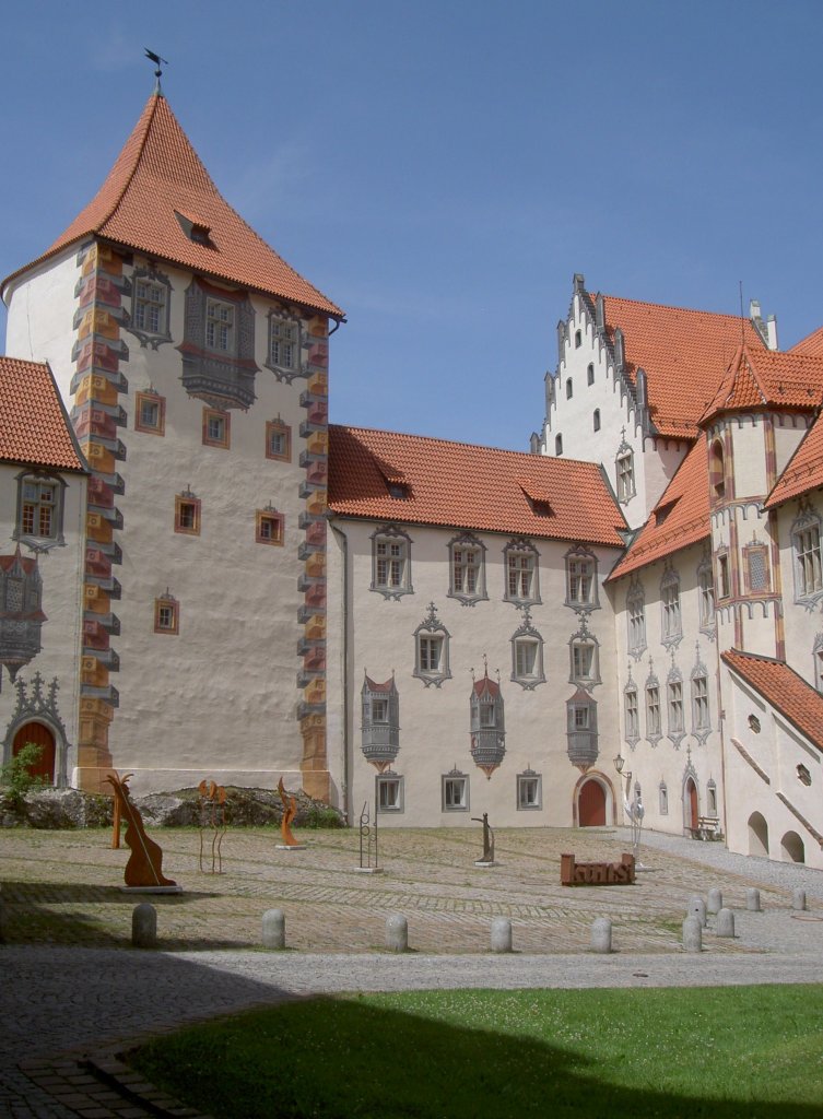 Fssen, Nordflgel des Hohen Schloss, Magnusplatz 10, Filialgalerie der Staatl. 
Bayrischen Gemldesammlung (11.07.2010)