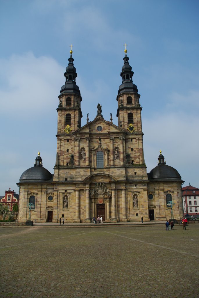 Fulda, Dom St. Salvator und Bonifatius am Domplatz, erbaut von 1704 bis 1712 durch 
Frstabt Adalbert von Schleiffras durch Hofbaumeister J. Dientzenhofer (01.05.2009)