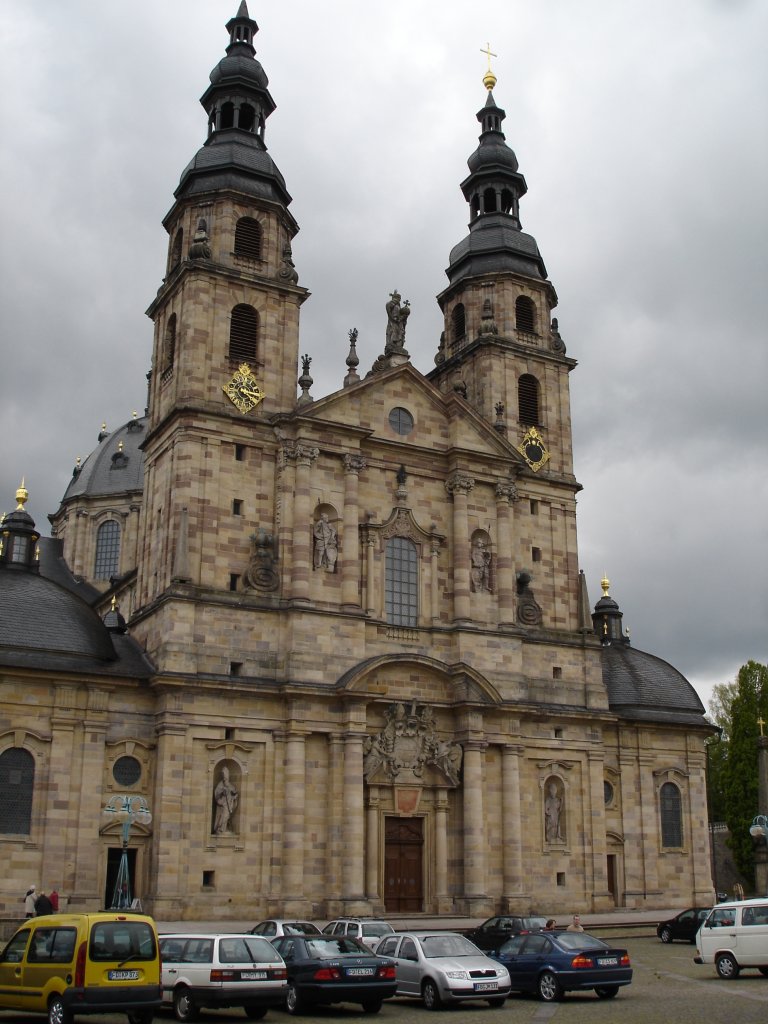 Fulda/Hessen,
Dom  St.Salvator  mit dem Bonifatiusgrab,
gebaut 1704-12,
Mai 2005