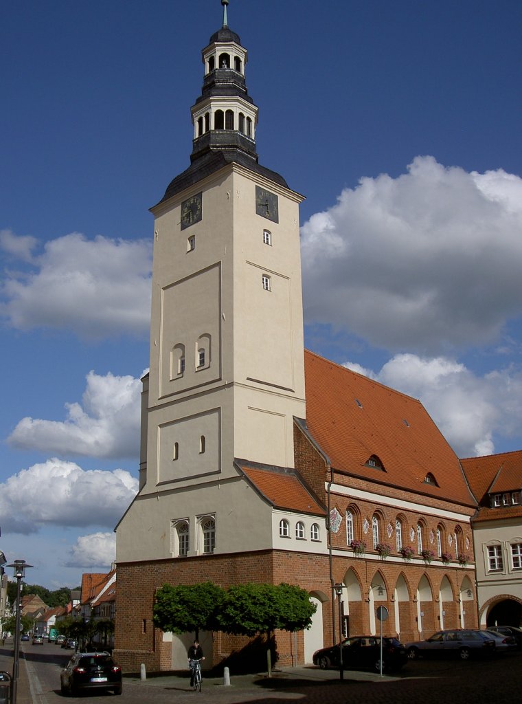 Gardelegen, Rathaus am Markt (08.07.2012)