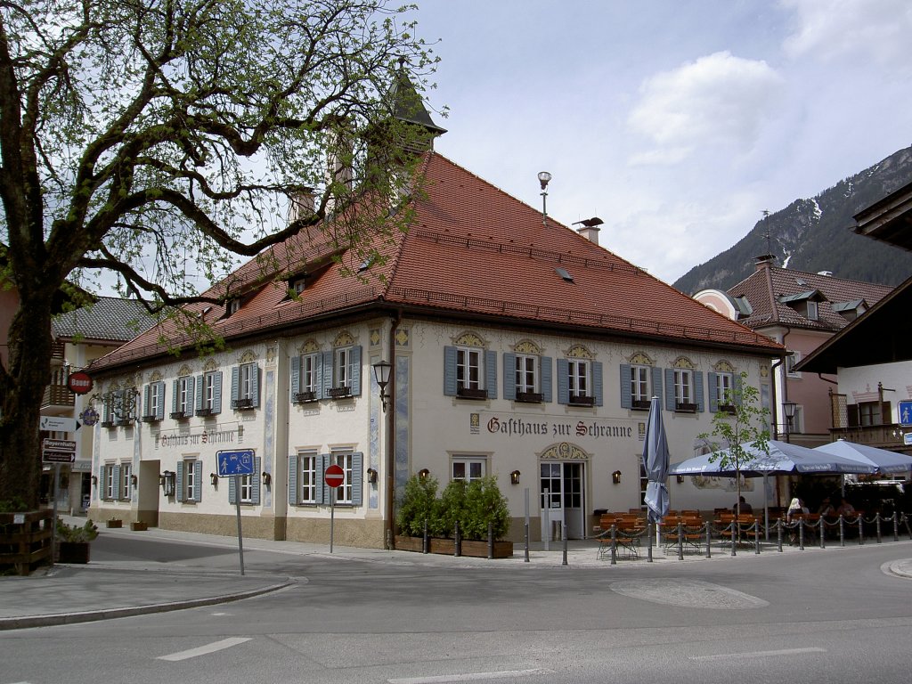 Garmisch, Gasthof zur Schranne, erbaut 1610 (29.04.2012)