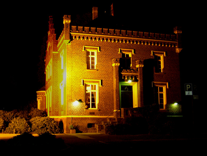 Geldern,alte Herzogstadt am Niederrhein,Villa von Eerde
Aufnahme: 15.09.2006, 21.45 Uhr