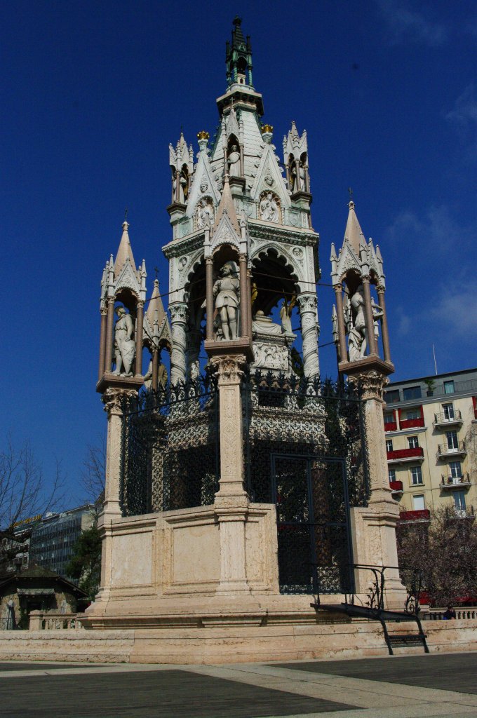 Genf, Monument Brunswick, Quai du Mont-Blanc, errichtet 1877 bis 1879 fr Herzog 
Karl II. von Braunschweig (20.03.2011)