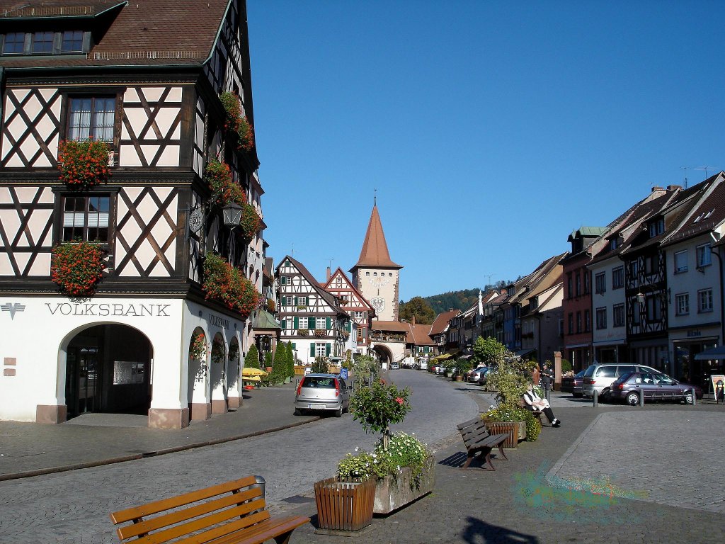 Gengenbach, Blick zum Obertor, Okt.2006