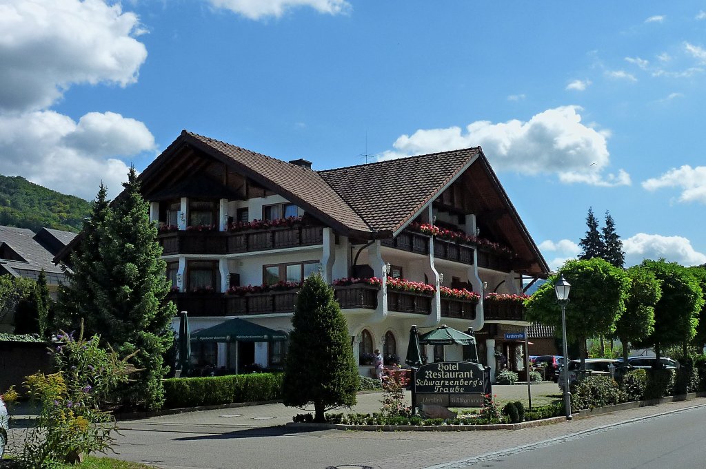 Glottertal, Hotel und Restaurant  Schwarzenberg's Traube , Aug.2011