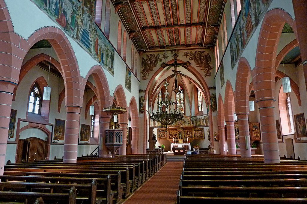 Glottertal, der prchtige Innenraum der Pfarrkirche St.Blasius, 1896 erbaut, Aug.2011