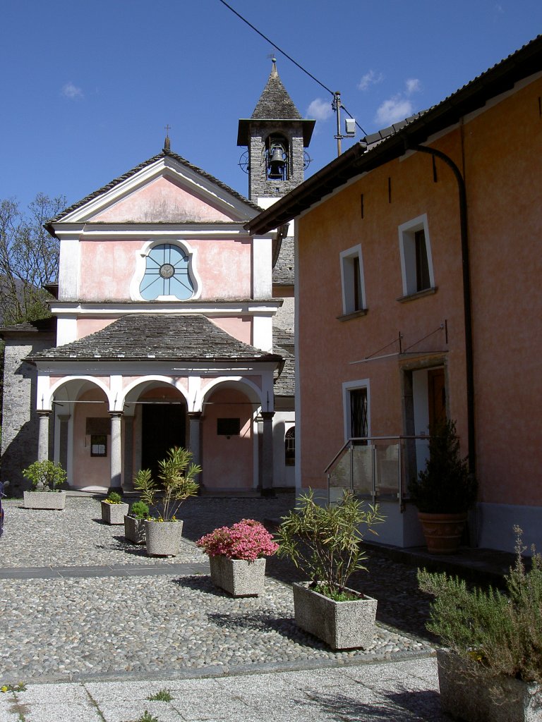 Golino, San Giorgio Kirche, einschiffiger Barockbau (08.04.2012)