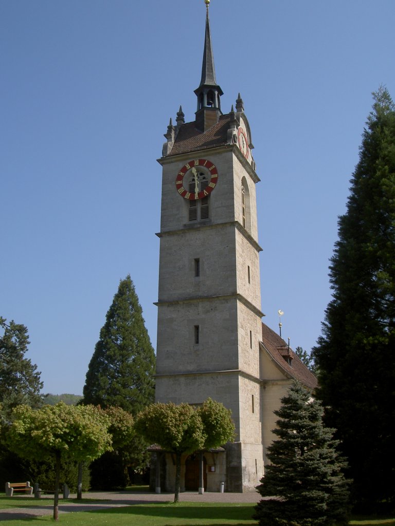 Grnichen, Ref. Pfarrkirche, erbaut von 1661 bis 1663 von Abraham Dnz, Turm mit 
geschweiftem Uhrgiebel (19.04.2011)