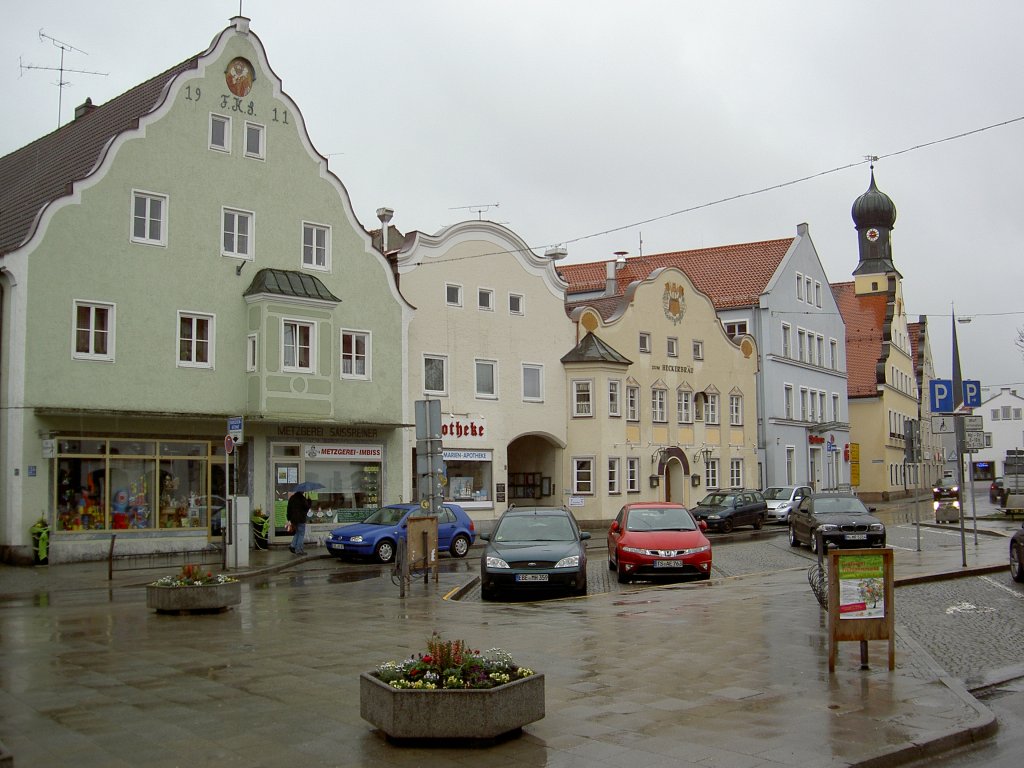 Grafing b. Mnchen, Marktplatz mit Rathaus, Kreis Ebersberg (06.04.2012)
