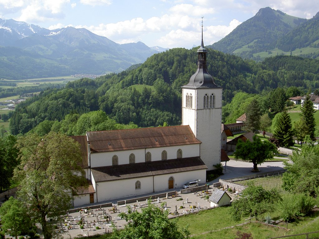 Greyerz, St. Theodule Kirche, erbaut 1860, Turm von 1680, Chor erbaut 1732 
(28.05.2012)