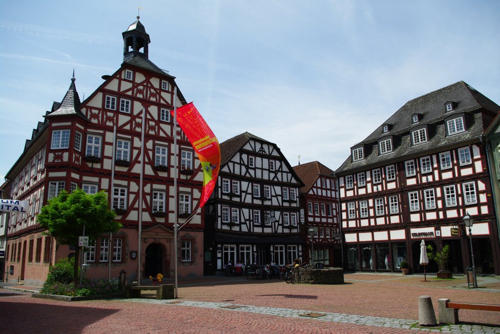 Grnberg, Fachwerkrathaus, erbaut von 1586 bis 1587 von Amtmann Hermann Rdiger 
(17.05.2009)