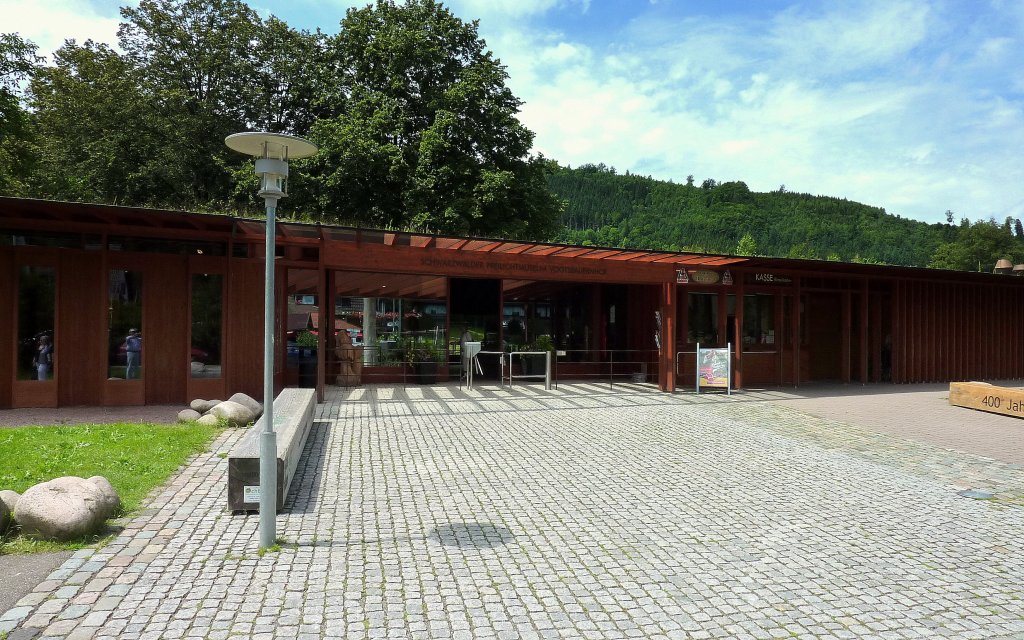 Gutach im mittleren Schwarzwald, der Eingang zum Freilichtmuseum Vogtsbauernhof, wurde 1964 erffnet und ist das am meisten besuchte Museum dieser Art in Deutschland, Juli 2012